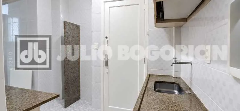 Apartamento, 67 m², com piso de madeira ou laminado — photo 2