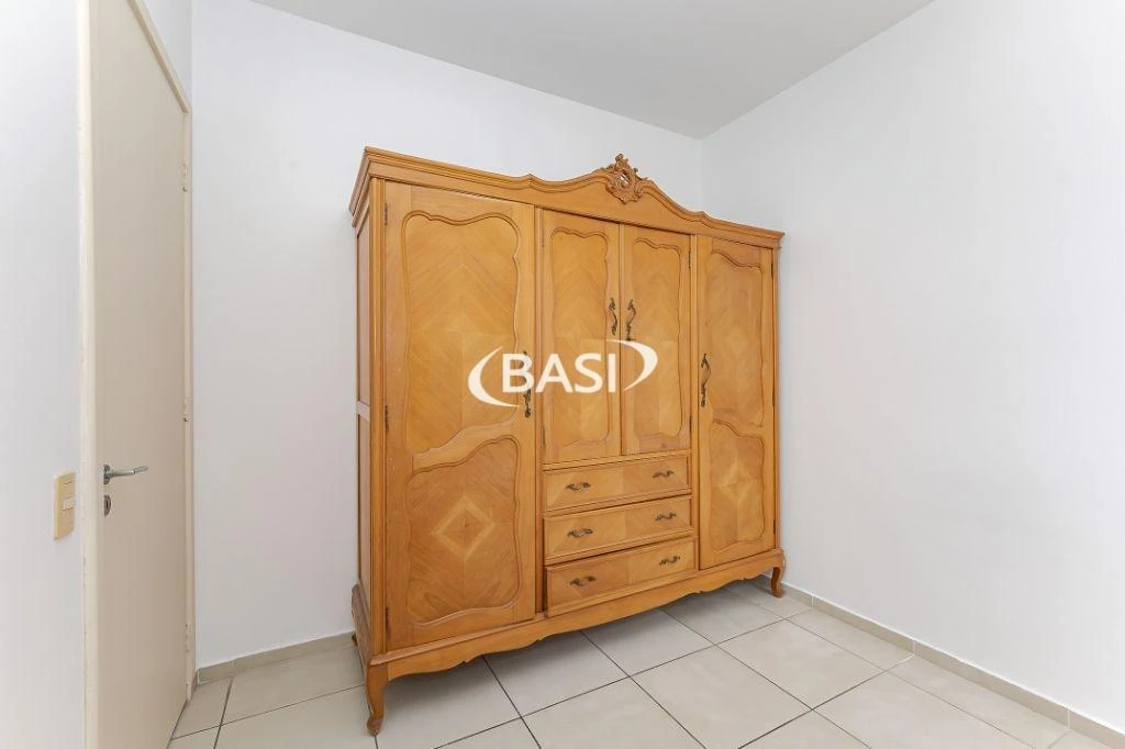 Квартира 84 м² з пральною машиною та балконом із грилем — photo 43