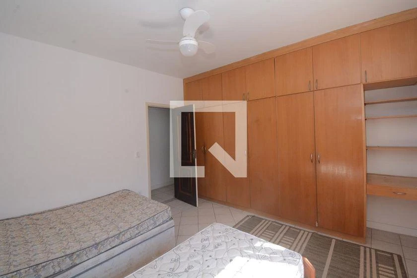 Дом 600 м² с 4 спальнями и 5 парковочными местами — photo 12