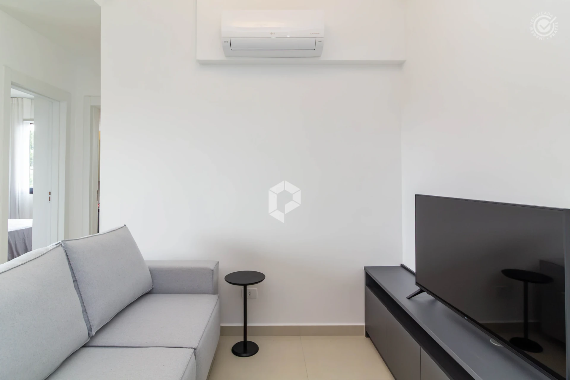 Home office in a 2-bedroom apartment, 48 m² — photo 12