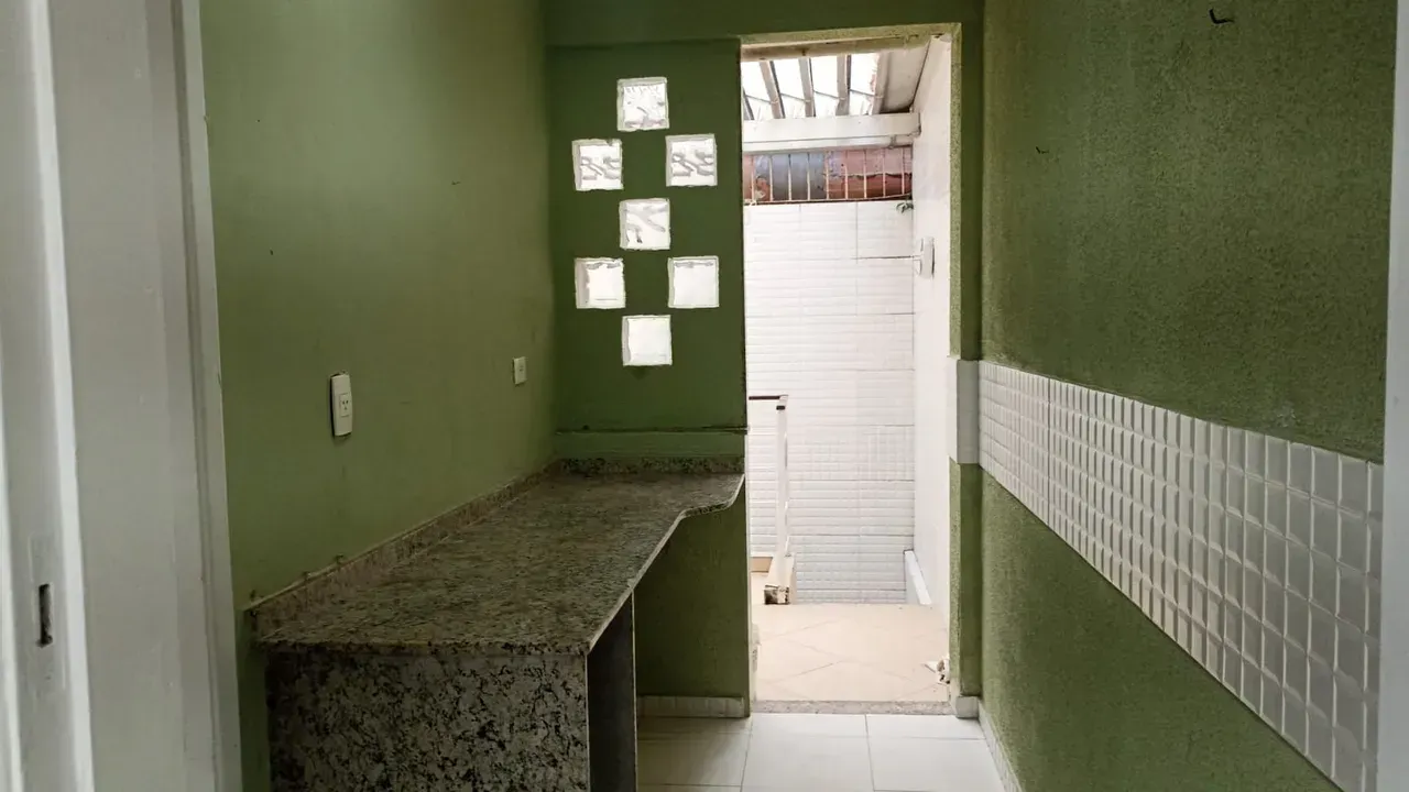 Casa com 4 quartos e 4 banheiros e cozinha a gás — photo 24