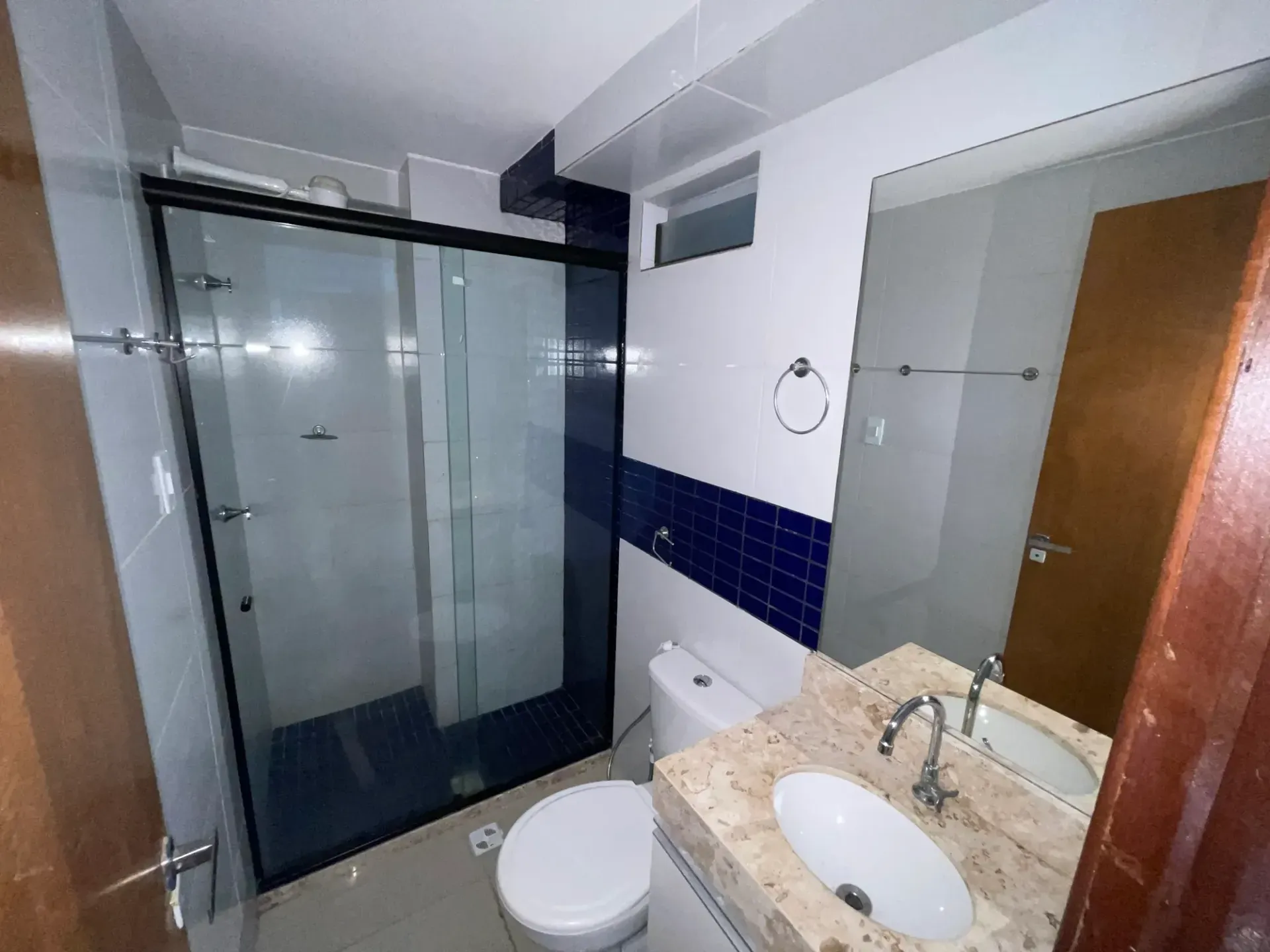 Furnished 1-bedroom apartment with no parking — photo 14