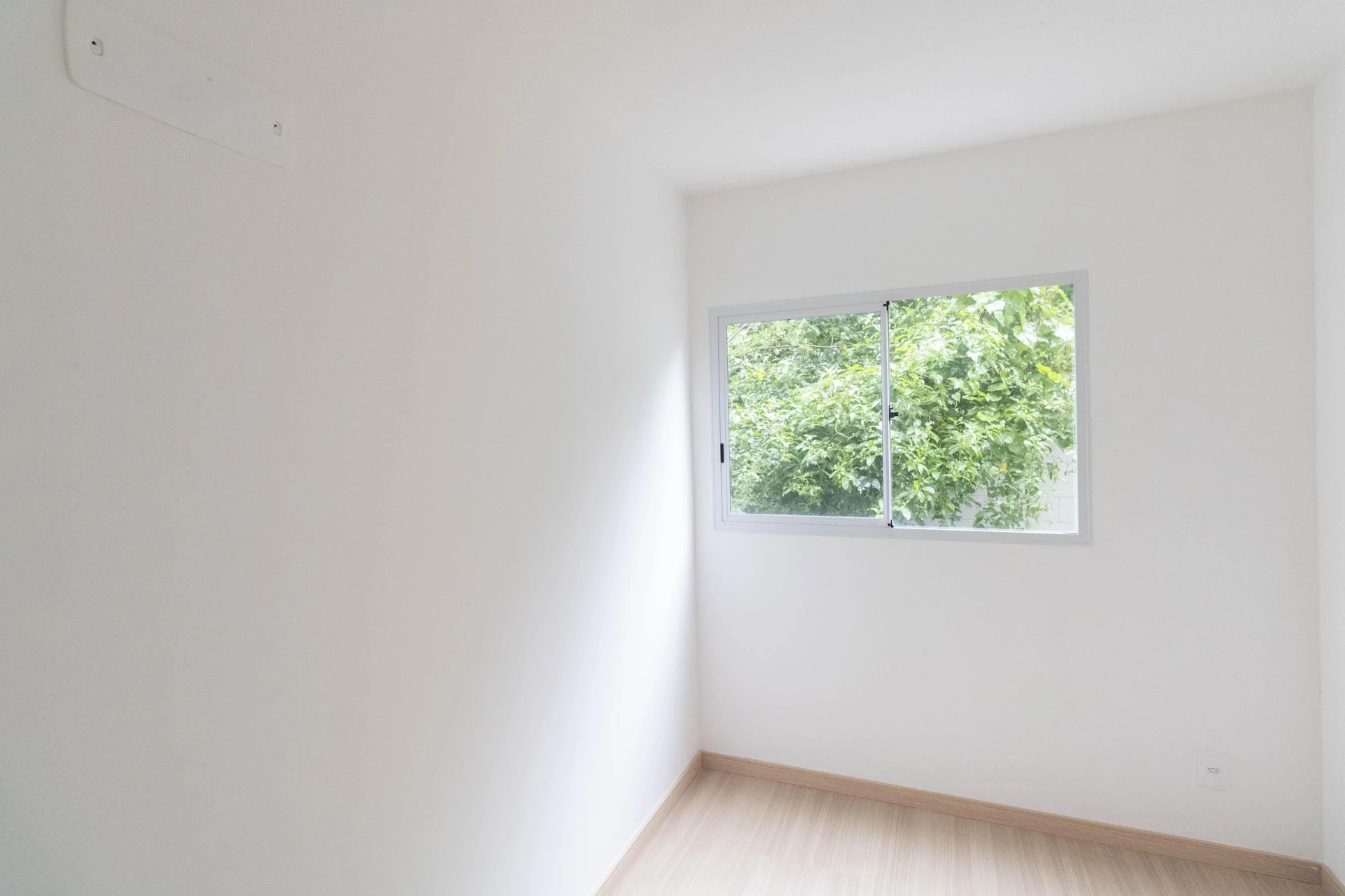 Furnished 2-bedroom apartment with 1 parking space