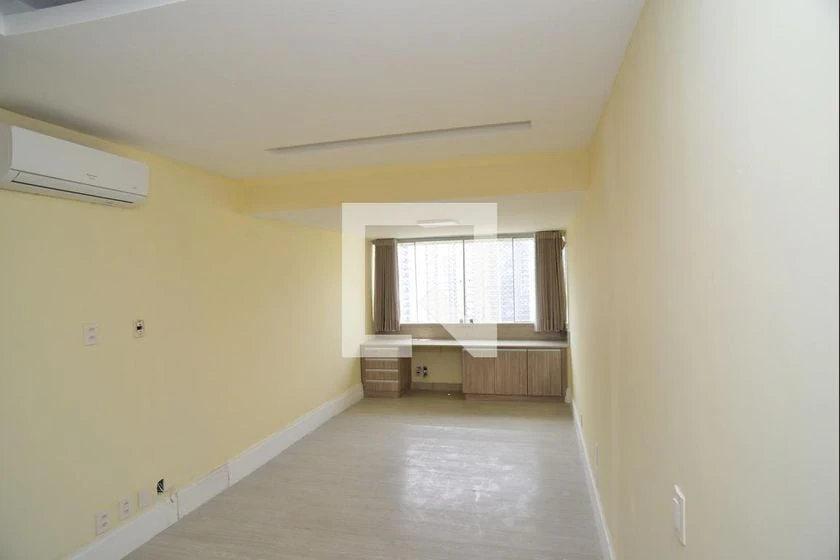 Квартира 300 м² з панорамними вікнами та видом на воду — photo 29