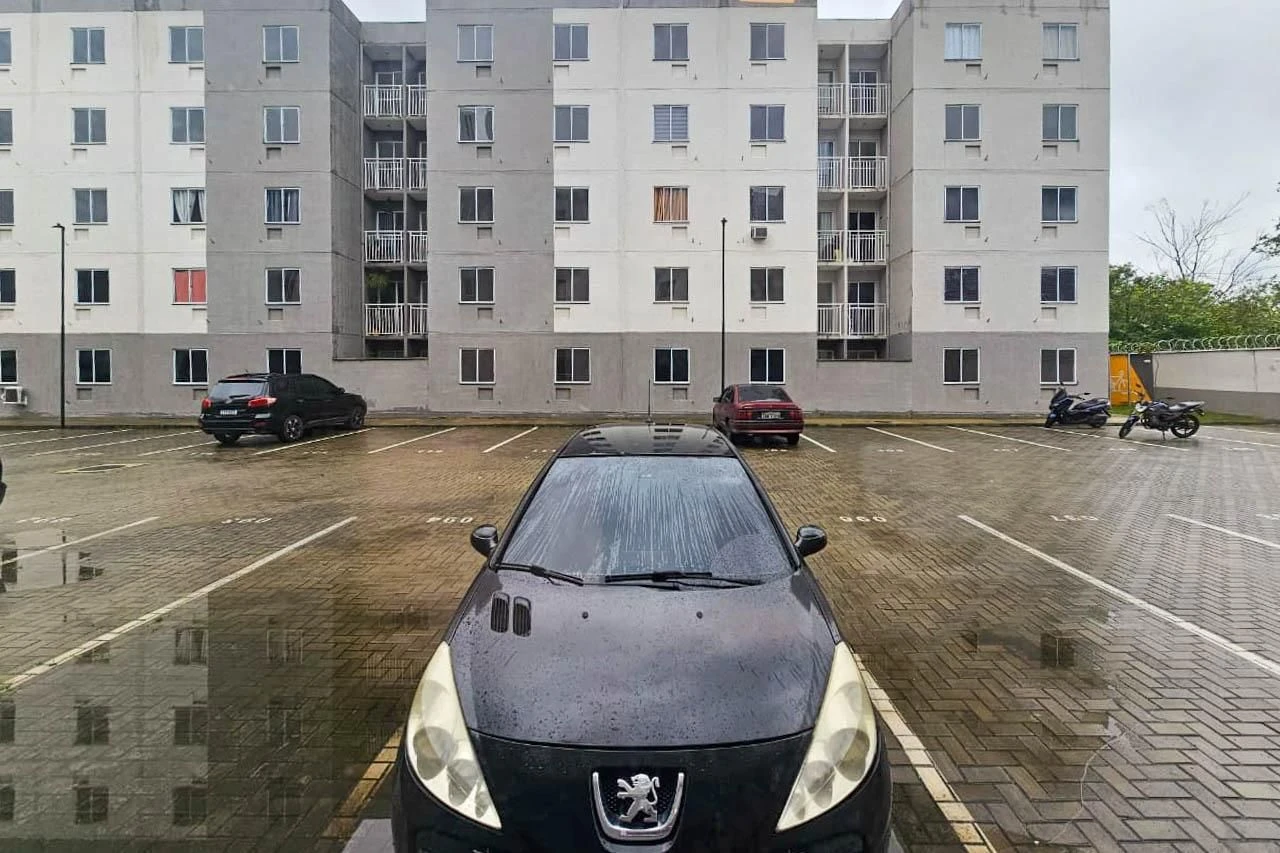 Apartamento de 2 quartos em condomínio com piscina — photo 11