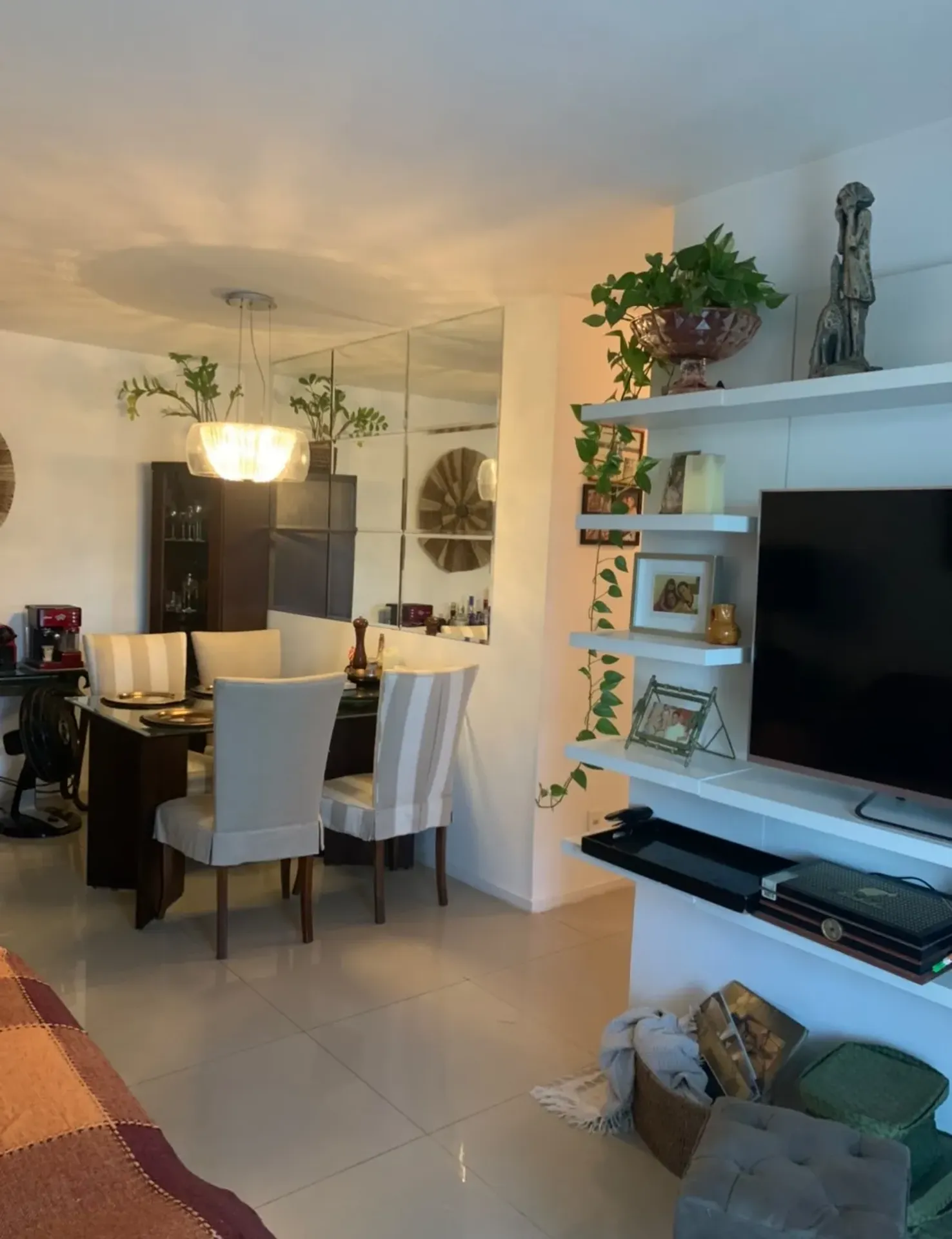 Furnished apartment, 74 m², with a glass-enclosed balcony — photo 31