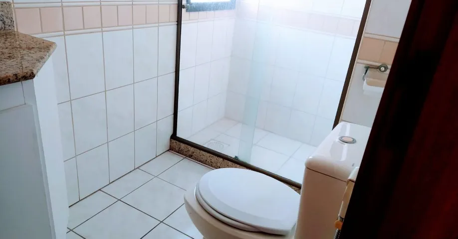Apartment with 3 bedrooms, 3 bathrooms and a balcony — photo 11