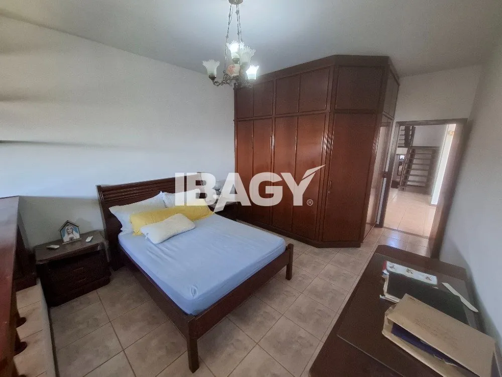 Furnished house with 5 bedrooms, 2 suites and 2 parking — photo 18