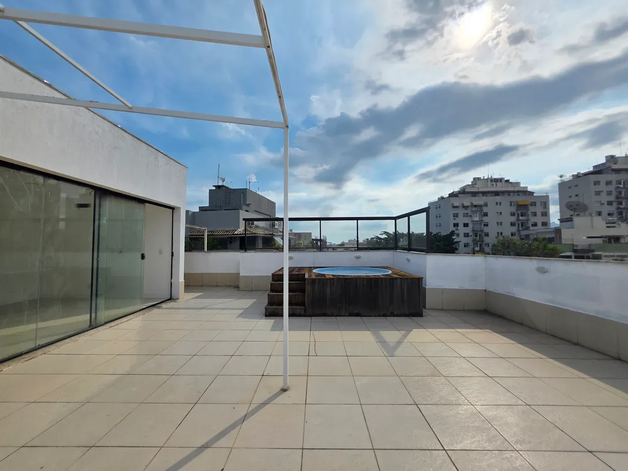 3-bedroom apartment with 5 bathrooms on the 5th floor — photo 20