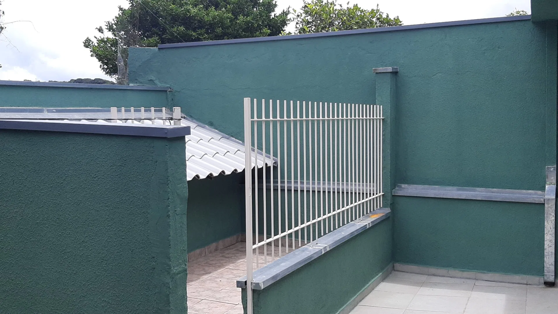 3-bedroom house with a private BBQ — photo 6