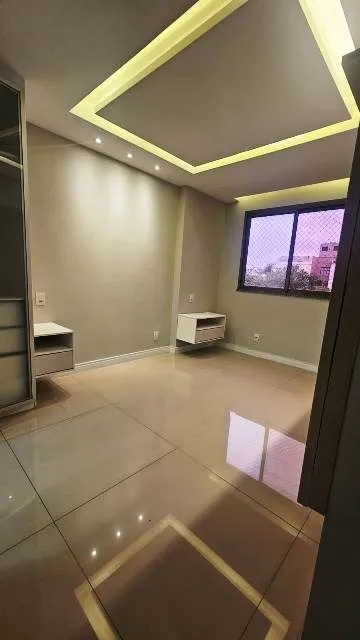 Unfurnished apartment with 3 bedrooms and 3 bathrooms — photo 3