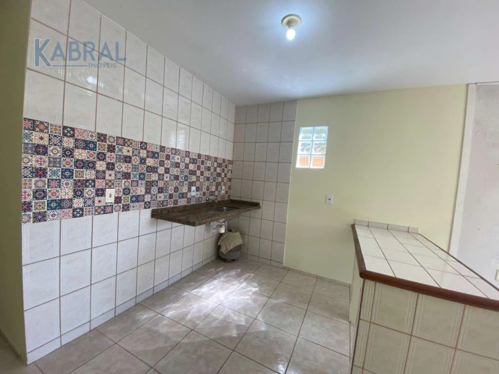Ground-floor unfurnished 1-bedroom apartment with balcony — photo 3