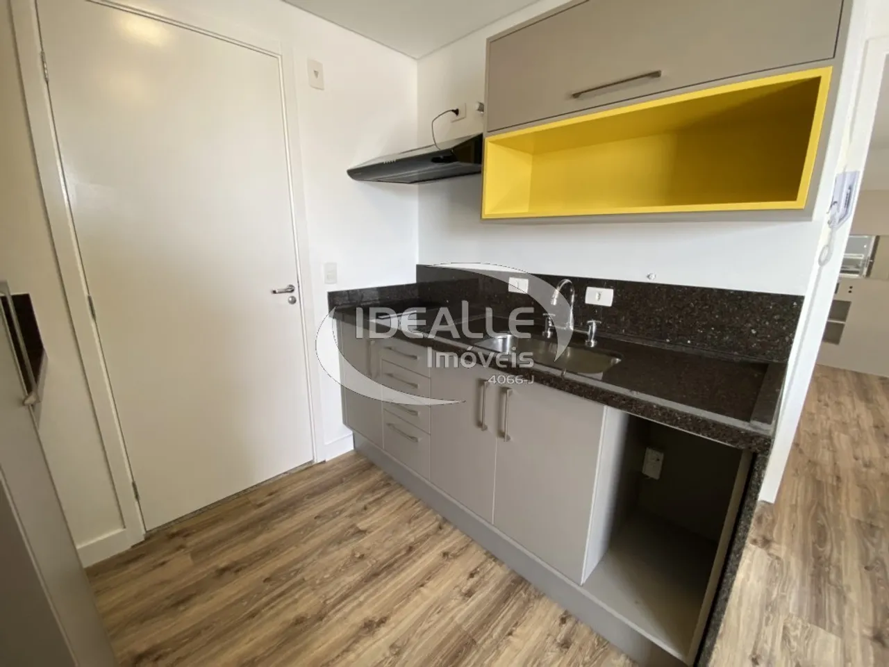 Apartamento para alugar de 1 quarto com sacada e 96 m² — photo 8