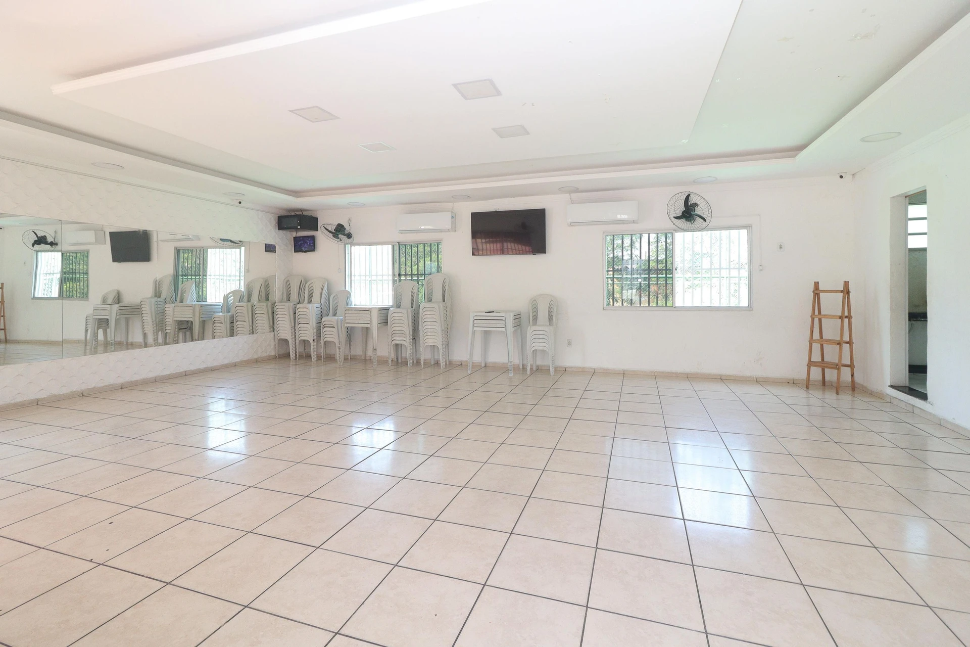 Departamento de 2 dormitorios en edificio con piscina — photo 4