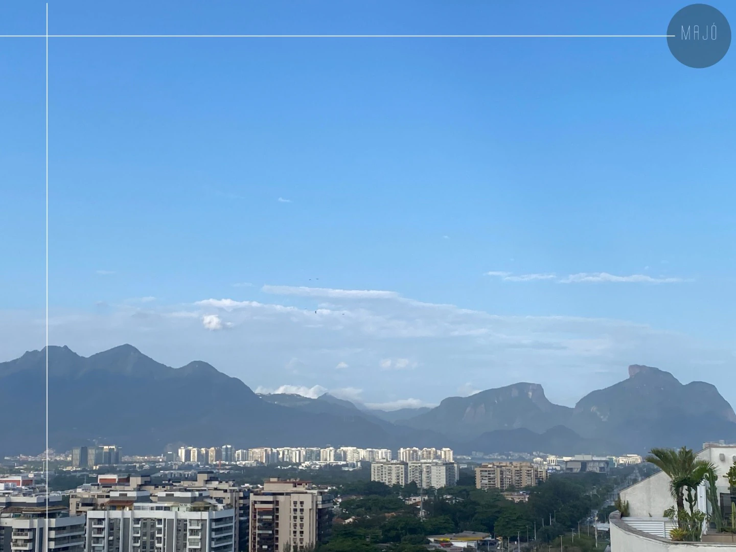 4-bedroom apartment with a mountain view in Rio de Janeiro — photo 28