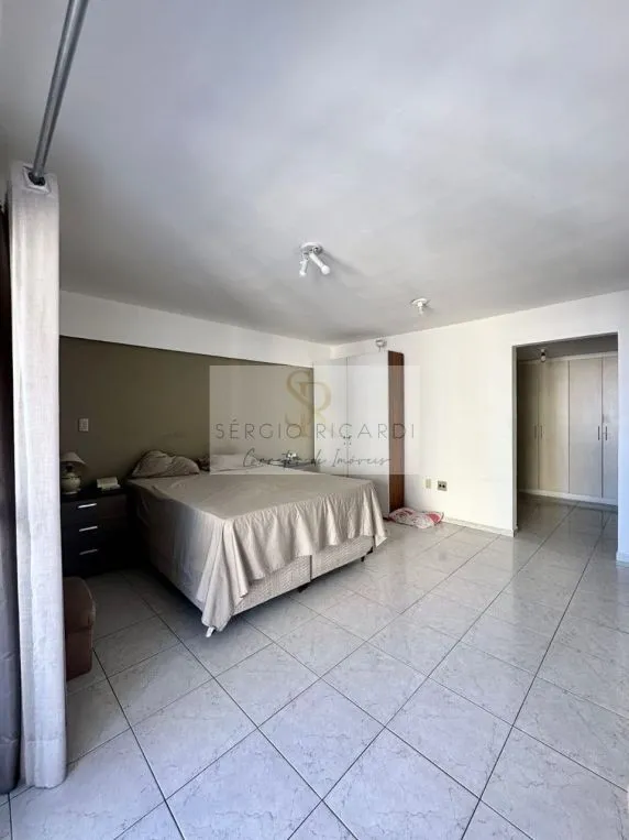 Пральна машина та 3 спальні: квартира 195 м² — photo 5