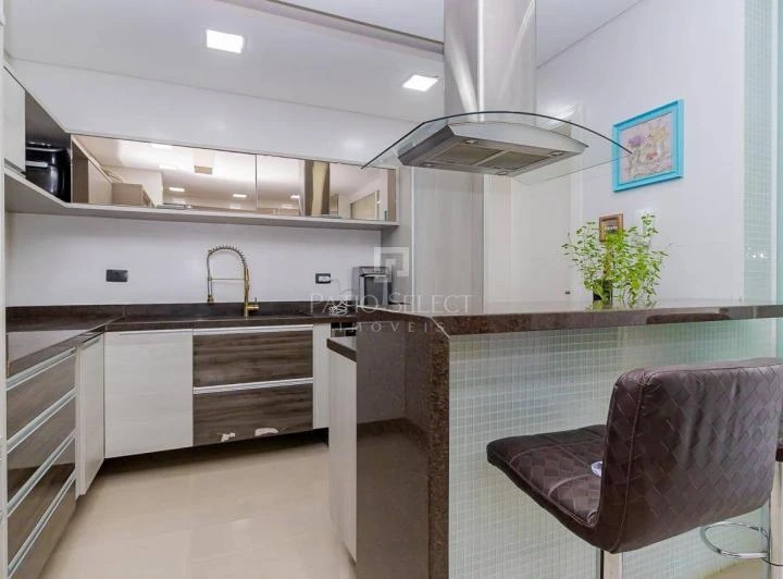 4 en-suite bedroom house with 5 parking spaces — photo 10