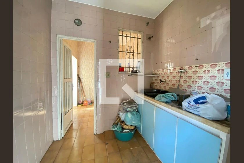 Apartamento de 2 quartos com cozinha fechada — photo 9