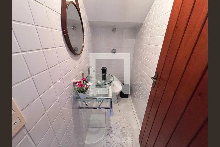 Casa sem mobília com 4 quartos e 618 m² — photo 33