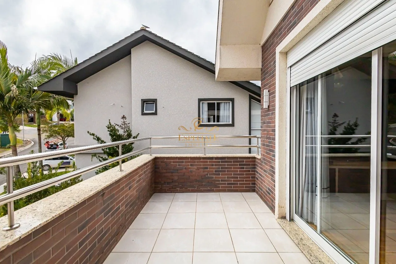 Furnished house with 3 en-suite bedrooms and 631 m² — photo 45