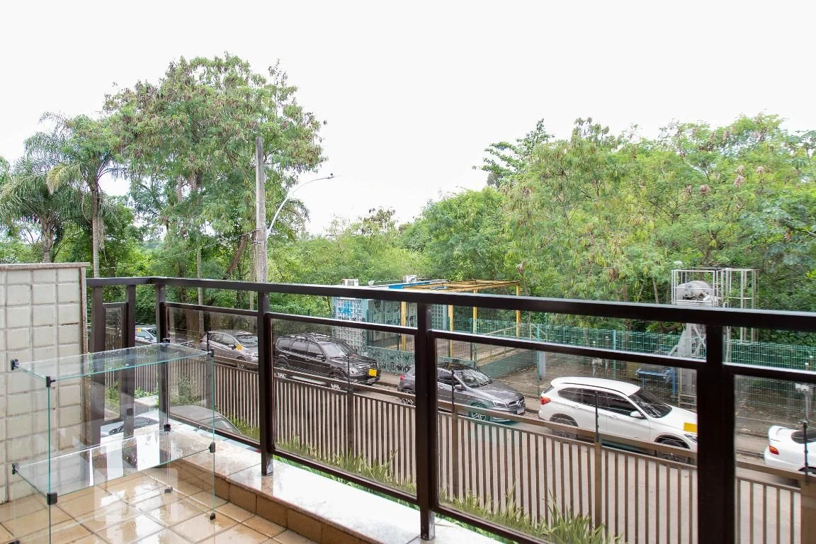 Apartamento mobiliado com 4 dormitórios e suíte — photo 50
