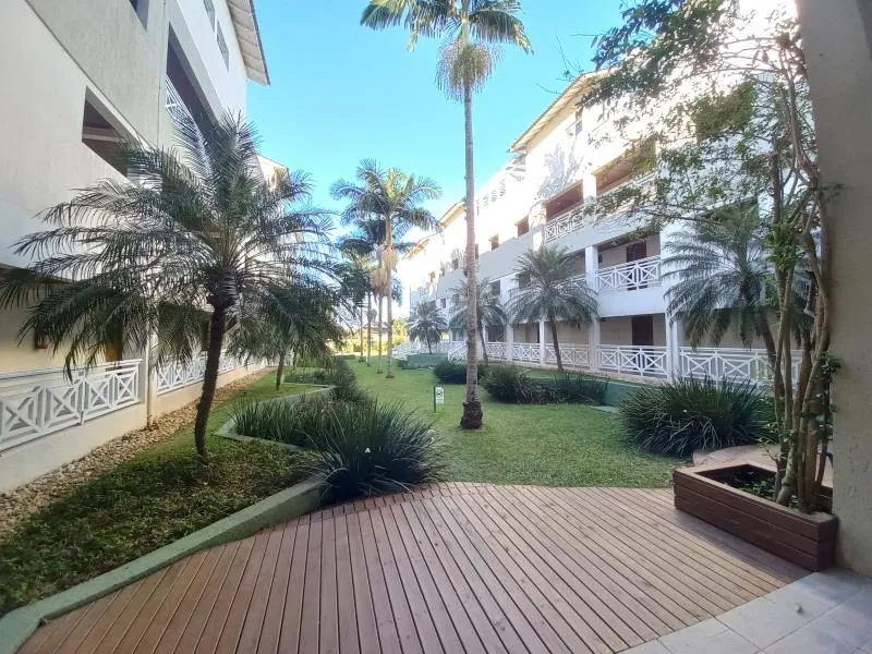2-bedroom apartment with a water view — photo 16