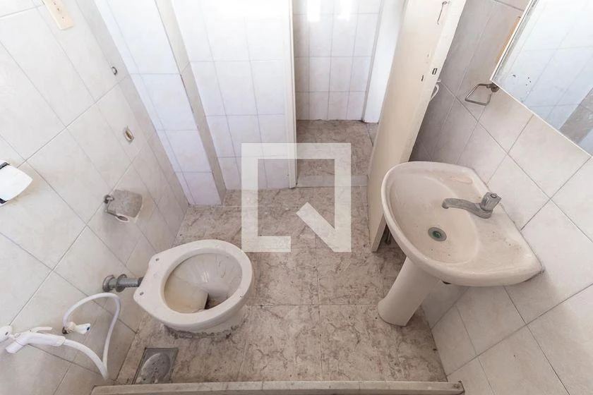 Apartment, 25 m², with wood or laminate floors — photo 18