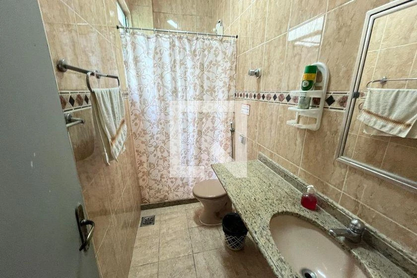6-bedroom house with a washing machine in Rio de Janeiro — photo 44