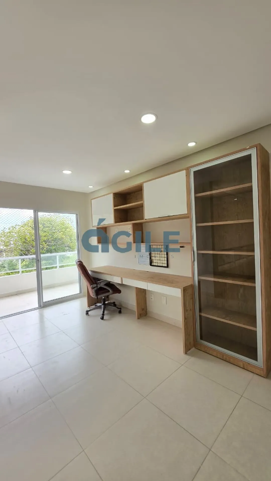 Washing machine in a 4-bedroom house, 200 m² — photo 11