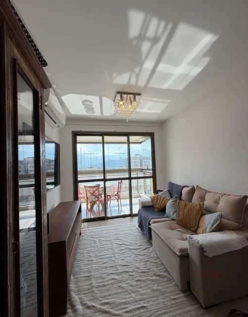 Furnished 1-bedroom apartment with an en-suite