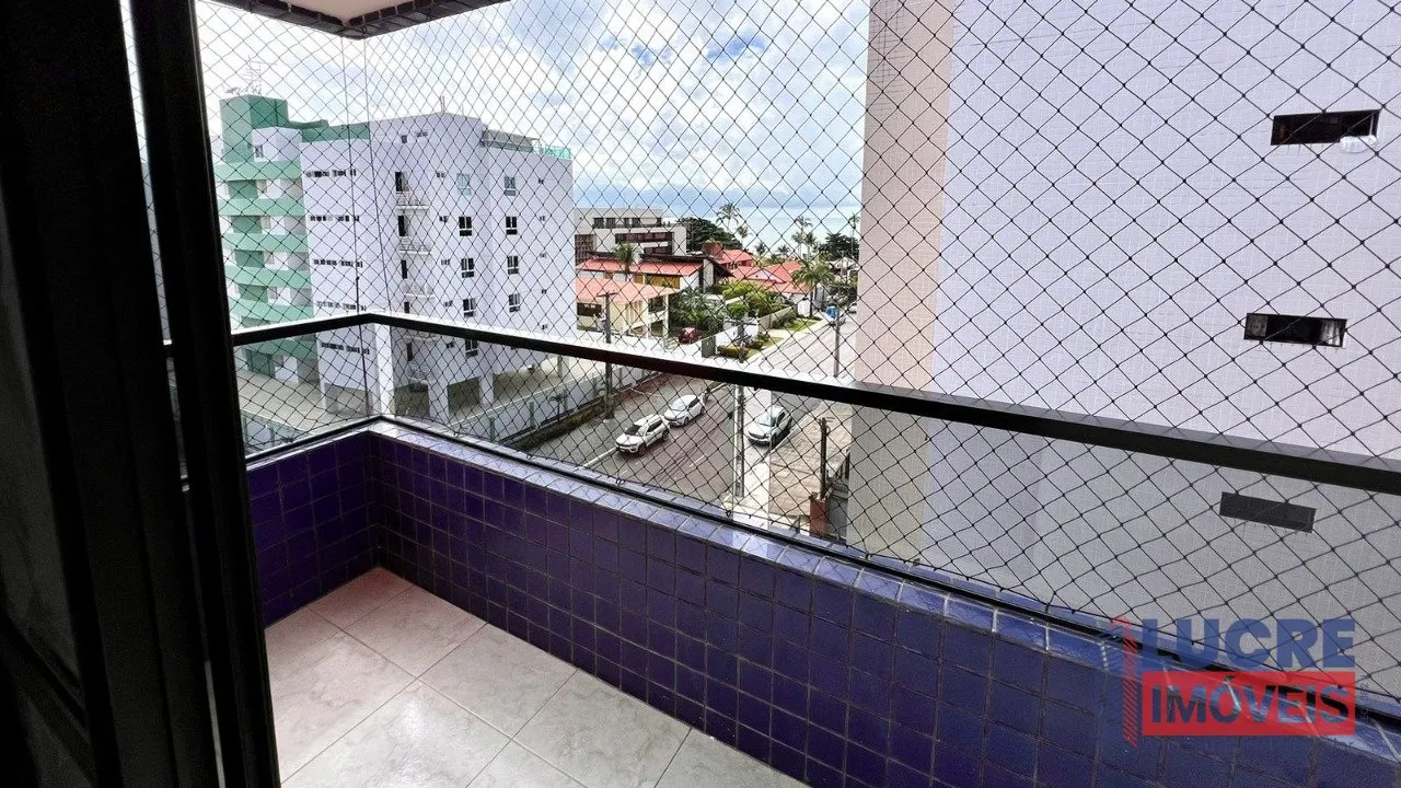 3-bedroom apartment with a water view in João Pessoa — photo 13