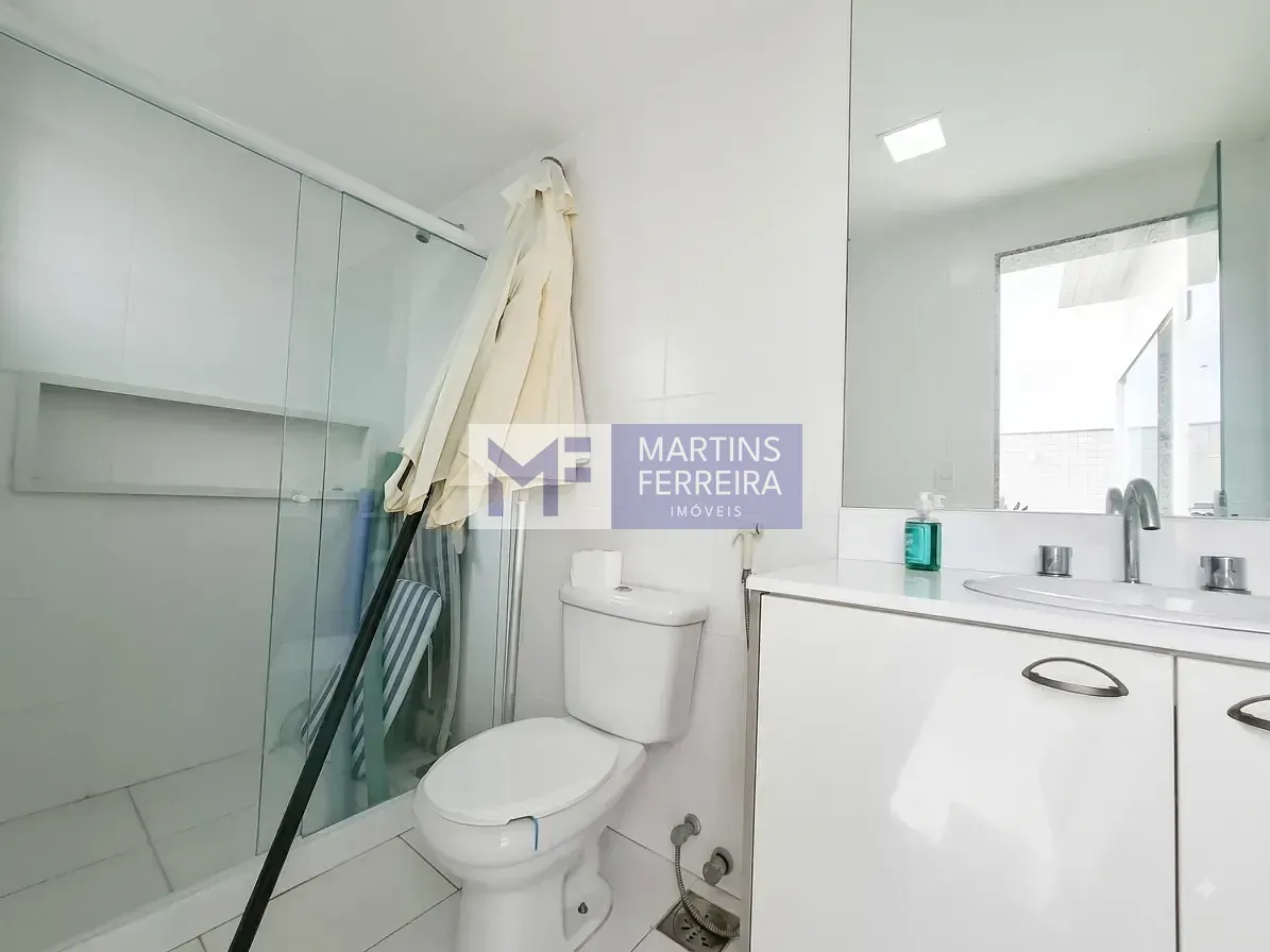 Unfurnished apartment with 4 bedrooms and 5 bathrooms — photo 32