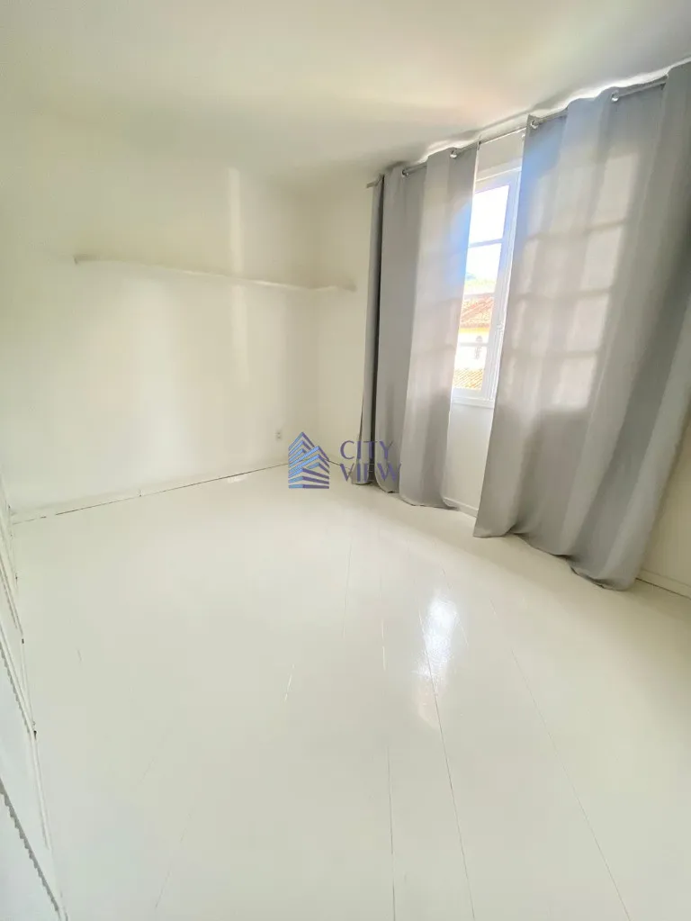 Unfurnished 4-bedroom house with 1000 m² — photo 21