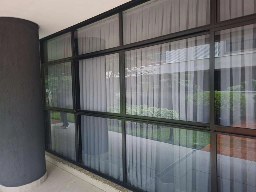 Apartamento de 3 quartos com varanda fechada e 60 m² — photo 2