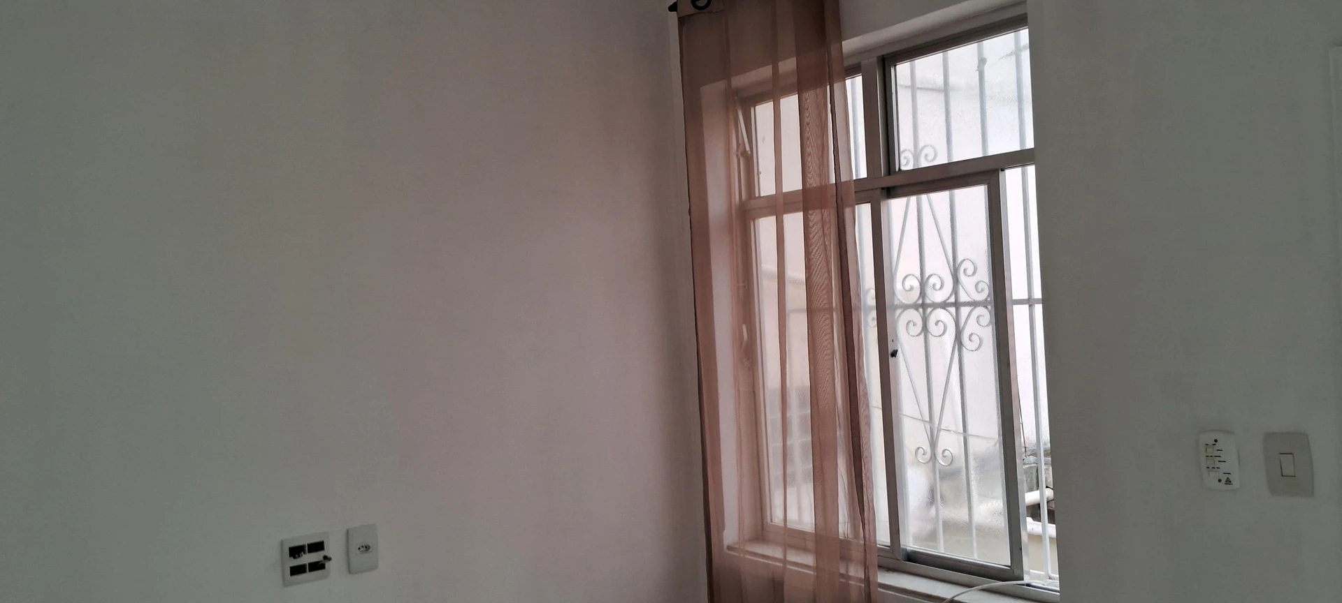 Квартира з 1 спальнею, балконом і електричною душовою — photo 16