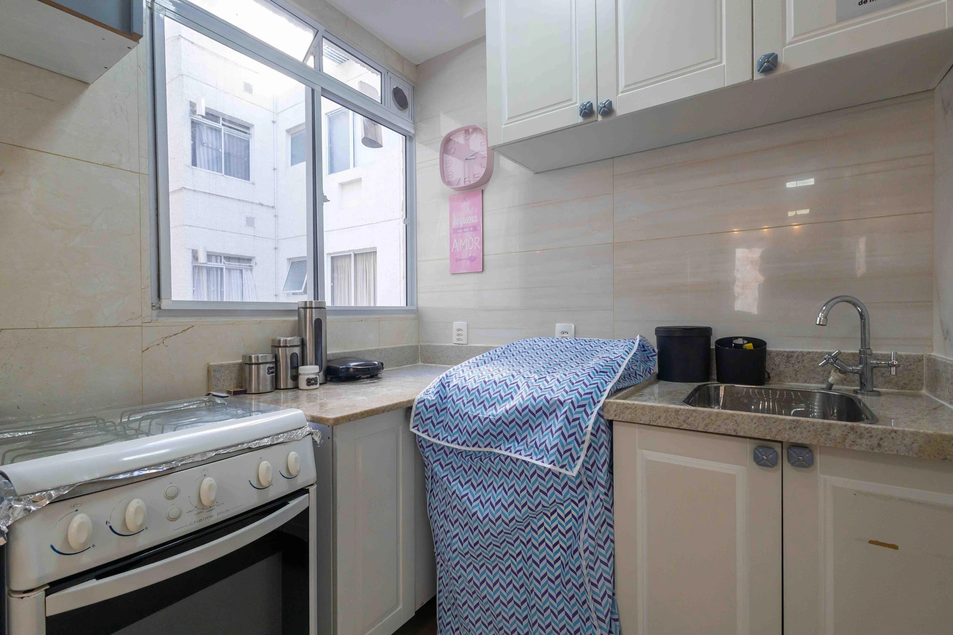 Furnished 2-bedroom apartment with 1 parking space — photo 10