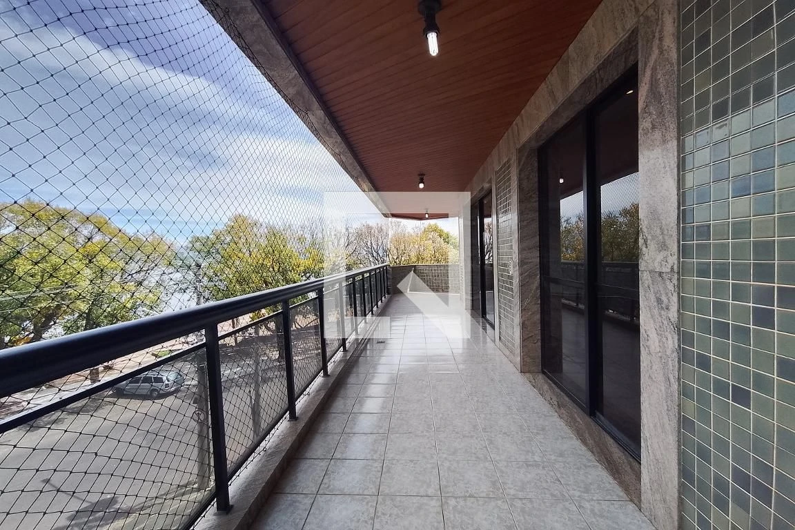 4-bedroom apartment with a water view in Rio de Janeiro — photo 29