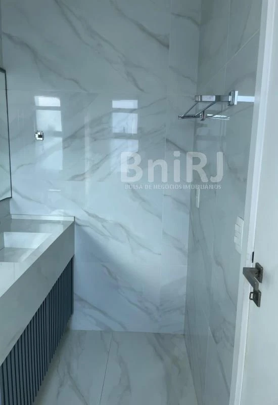 Furnished 190 m² apartment with 4 bedrooms and 4 parking — photo 34