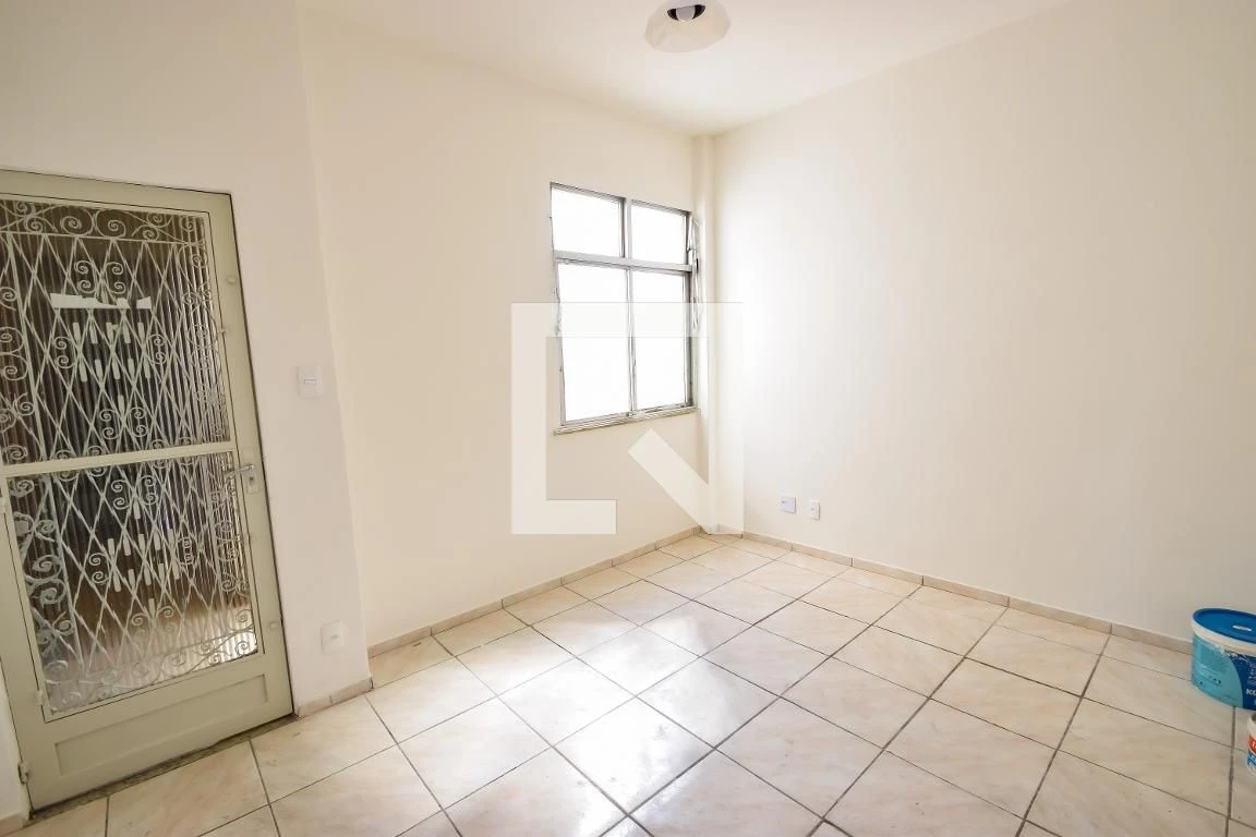 1-bedroom apartment with an electric shower — photo 15