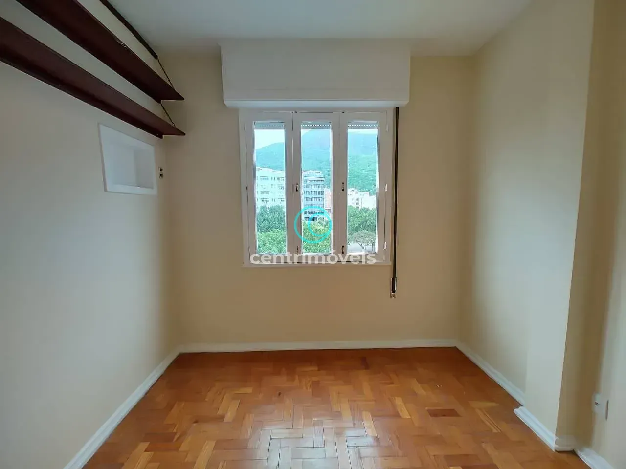 2-bedroom apartment with a mountain view in Rio de Janeiro — photo 8