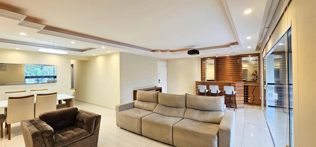 197 m² furnished apartment with 3 bedrooms and 2 parking spaces — photo 20