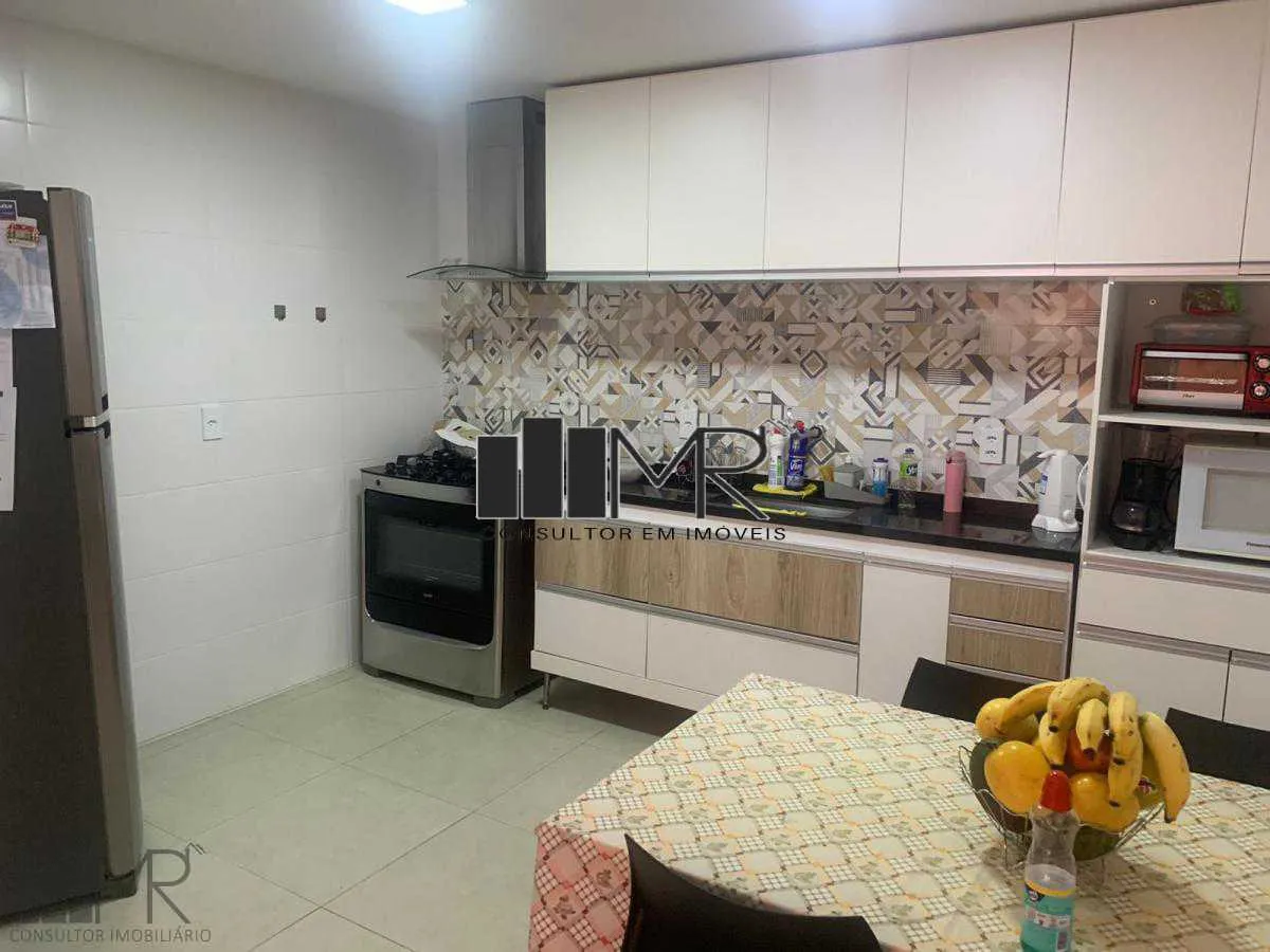 3-bedroom house with a washing machine — photo 9