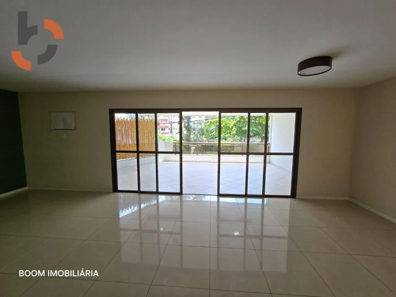3-bedroom apartment with a closed gas kitchen — photo 10