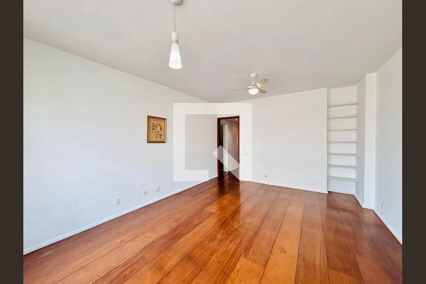 Unfurnished 3-bedroom apartment with gas kitchen — photo 25