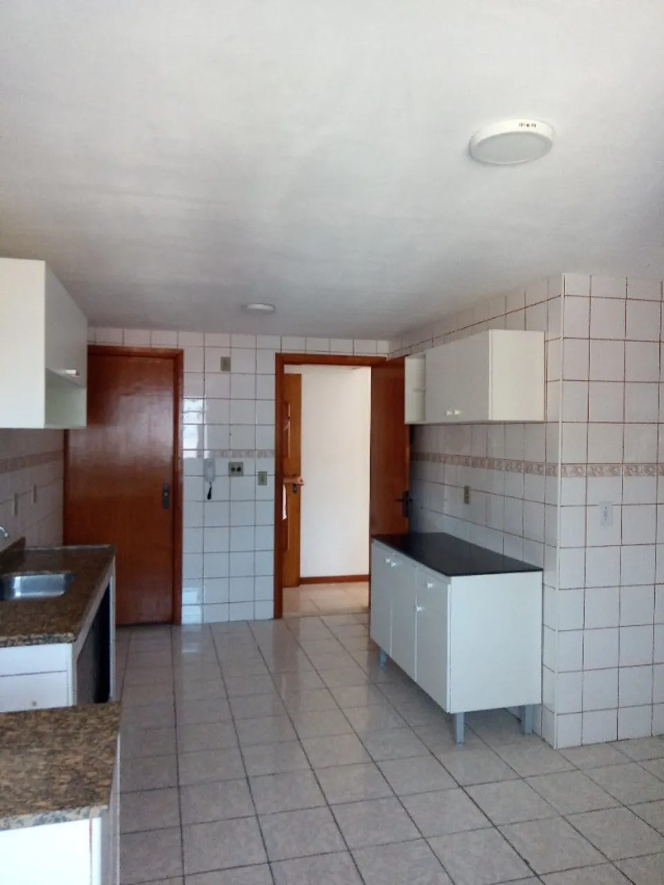 Квартира з 2 спальнями, 3 санвузлами і 1 місцем — photo 8