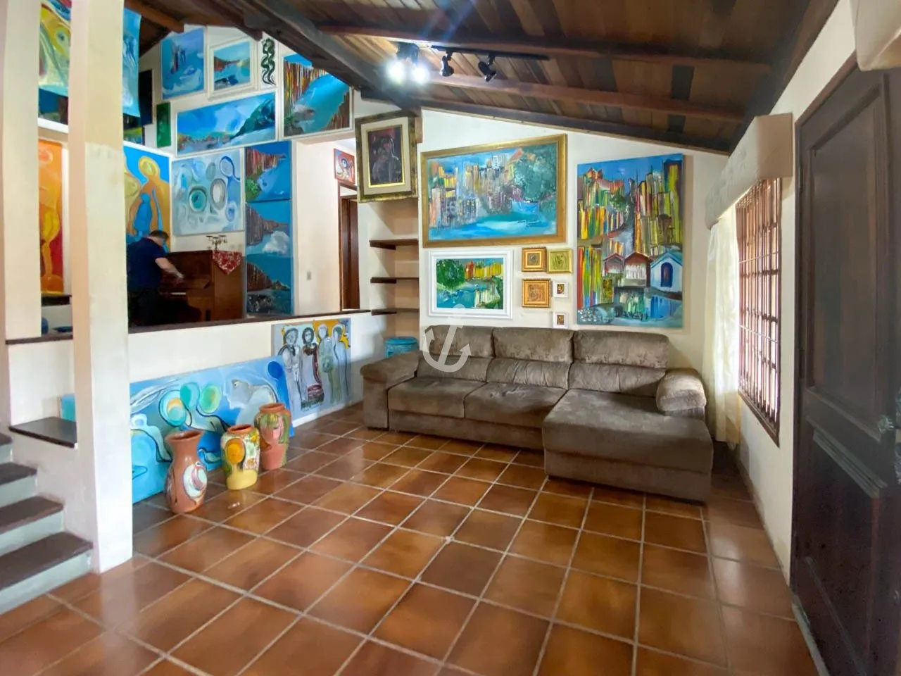 Rental house with 5 bedrooms and 4 parking spots — photo 3