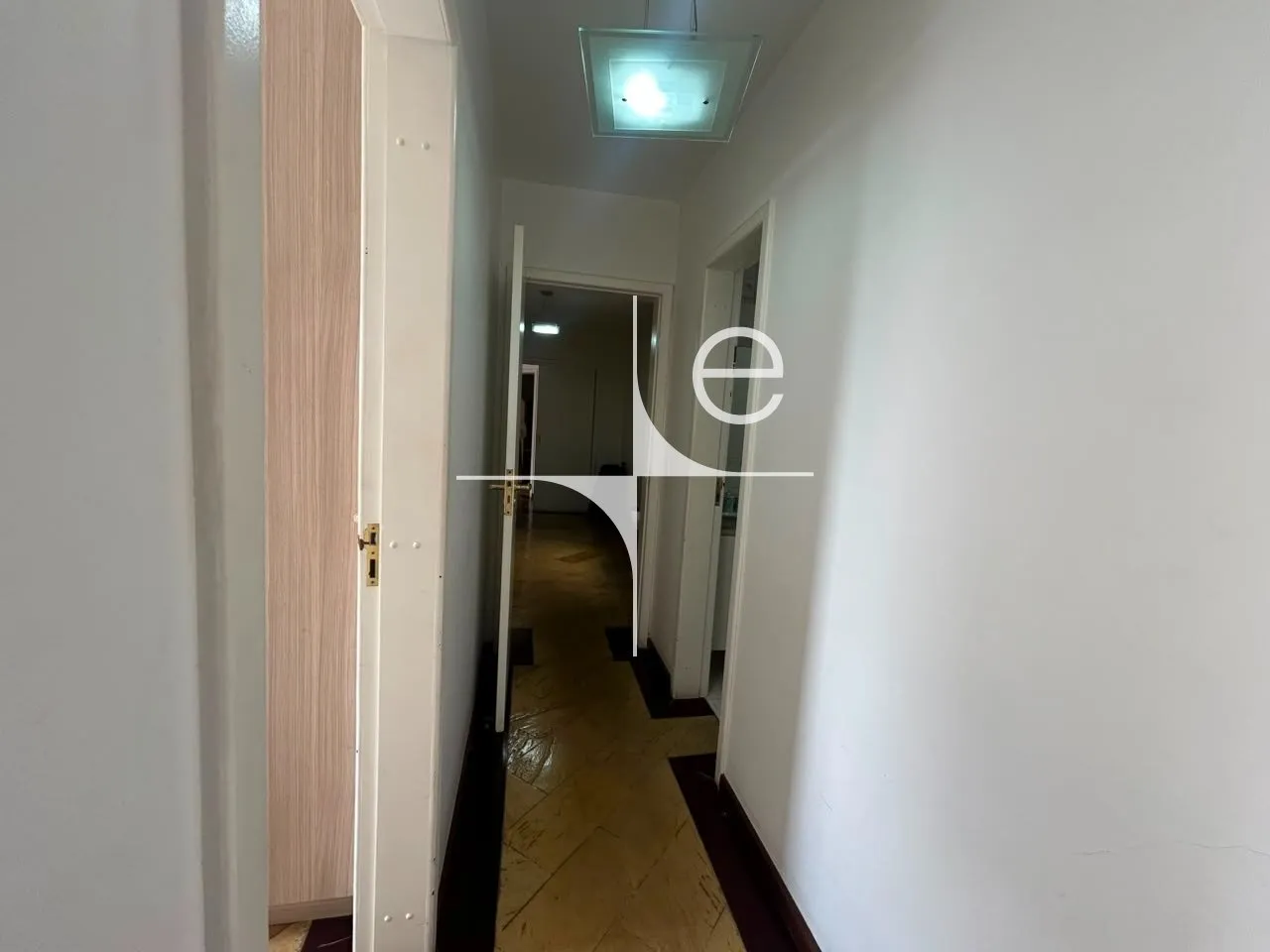 254 m² apartment with a walk-in closet and a home office — photo 42