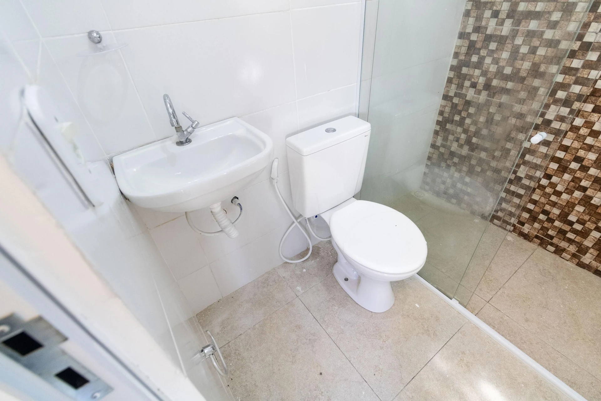 Будинок без меблів з 1 спальнею та кухнею open-plan — photo 4