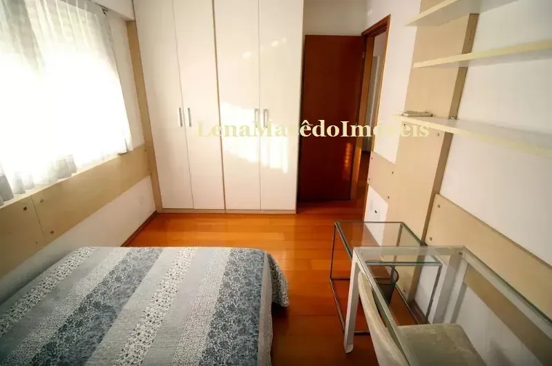 Unfurnished apartment with balcony and 2 parking spaces — photo 23