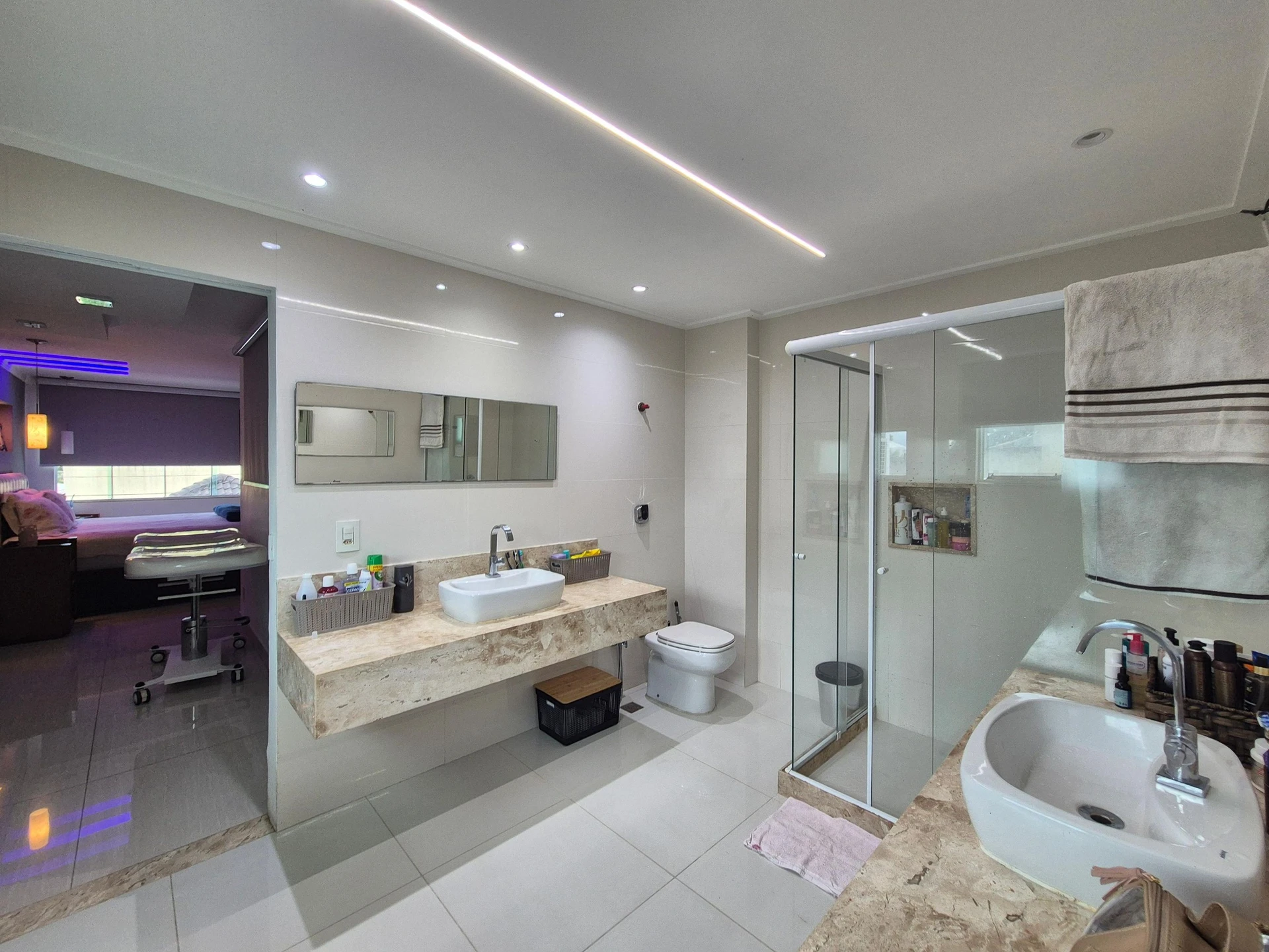 4 quartos e jacuzzi: casa de 318 m² — photo 58